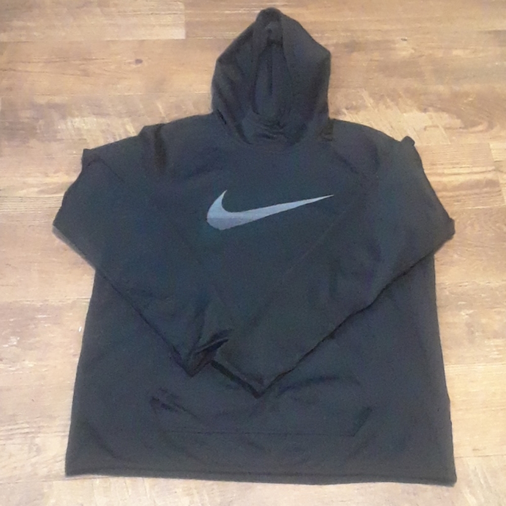 Women's Nike Therma Fit Hoodie